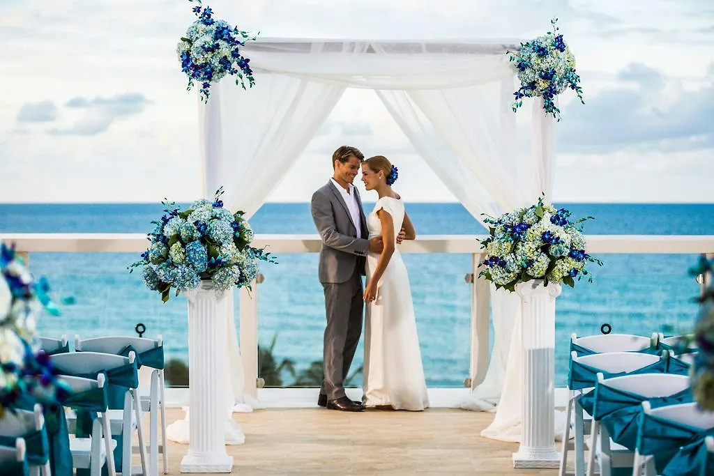 Hyatt Ziva Rose Hall - All Inclusive Montego Bay 5*,